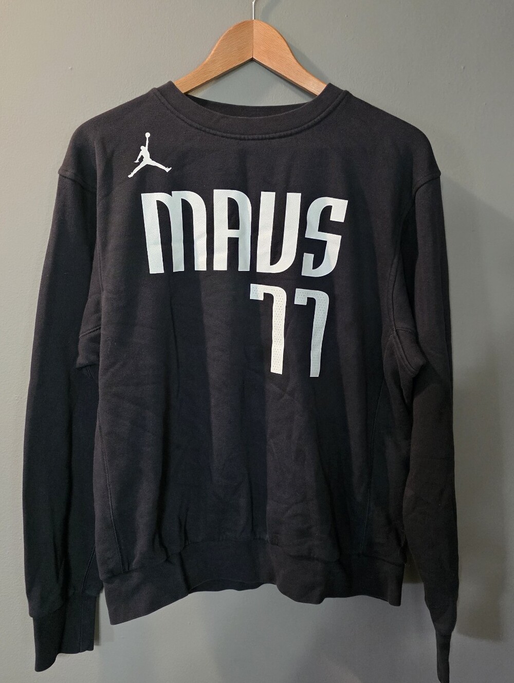 NBA Jordan Mavs 77 Luca Doncic Sweatshirt Black S Mens